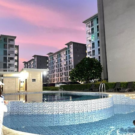 Gin 2Br Condotel Unit Davao City 외부 사진